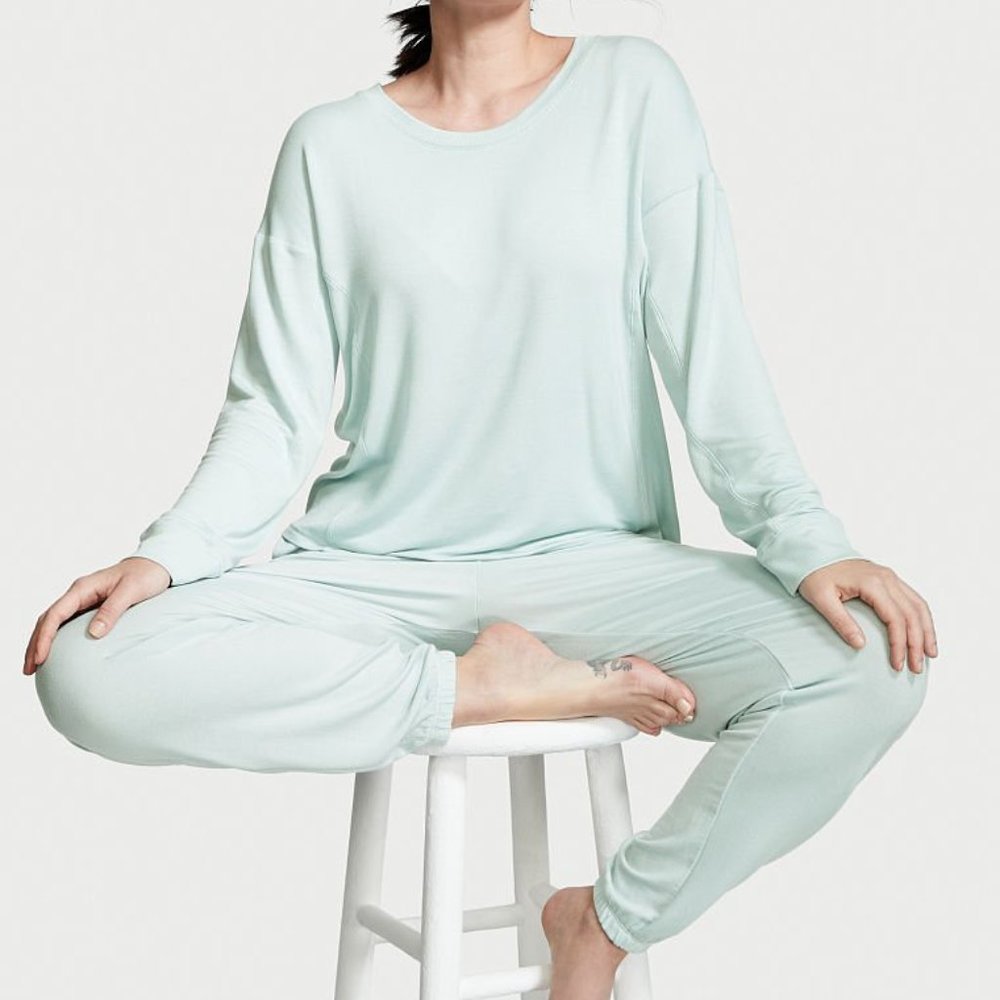 VS Modal Terry Crew Jogger Set - Small